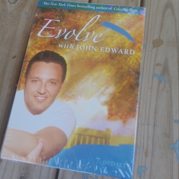 New Evolve with John Edward 11 DVD Set Psychic Meditation Angels - Picture 1 of 4